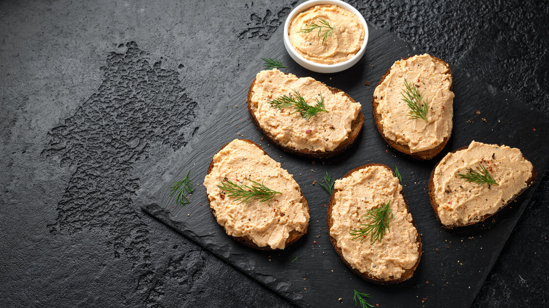 Weihnachtsmenü: Crostini mit Forellencreme
