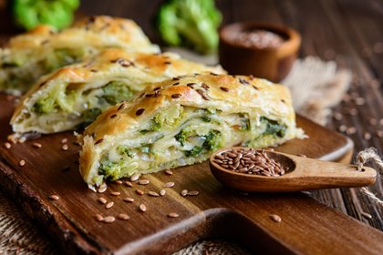Strudel mit Gemüsefüllung
